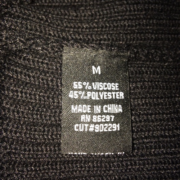 BCBG Sweater Poncho NWOT - Picture 3 of 5